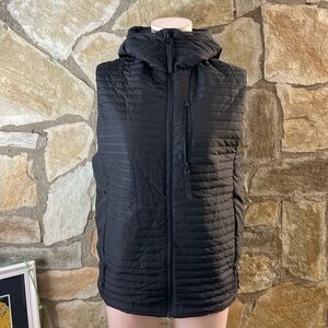 H&M Sport Puffer Vest